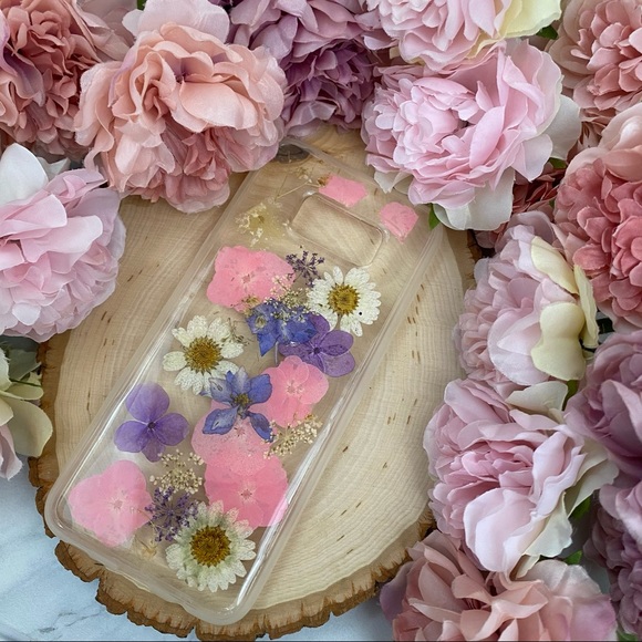 Beautiful Hand Pressed Flower Samsung Galaxy Note 9 Phone Case - Picture 3 of 15